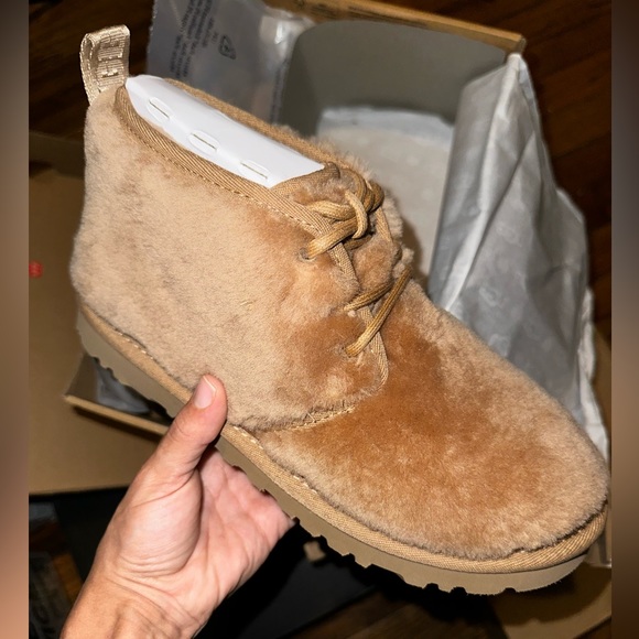 UGG Nuemel Cozy Boot - NIB (Chesnut) 6W - Picture 3 of 13